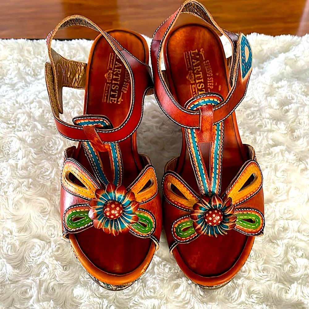 L’Artiste Colorful Wedge shoes